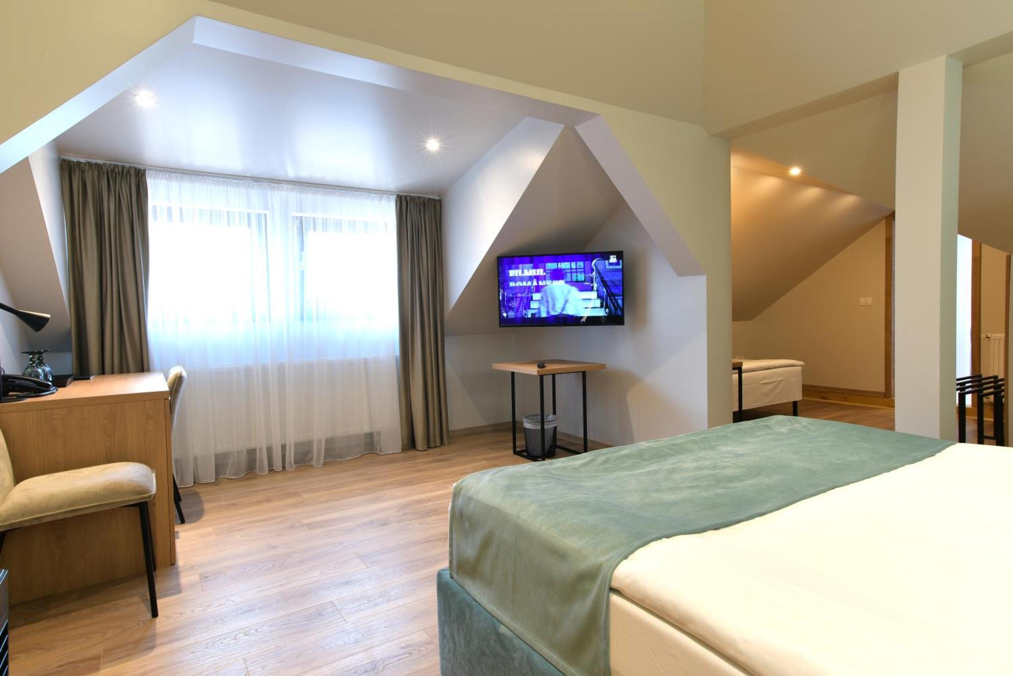 Prinz Gregor Hotel Brasov Bagian luar foto