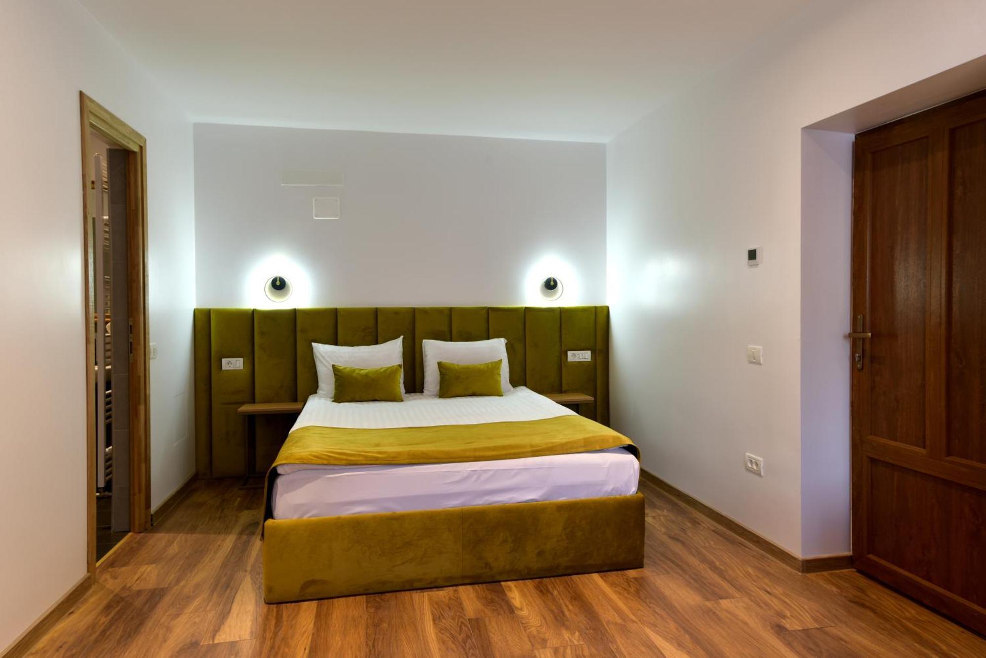 Prinz Gregor Hotel Brasov Bagian luar foto