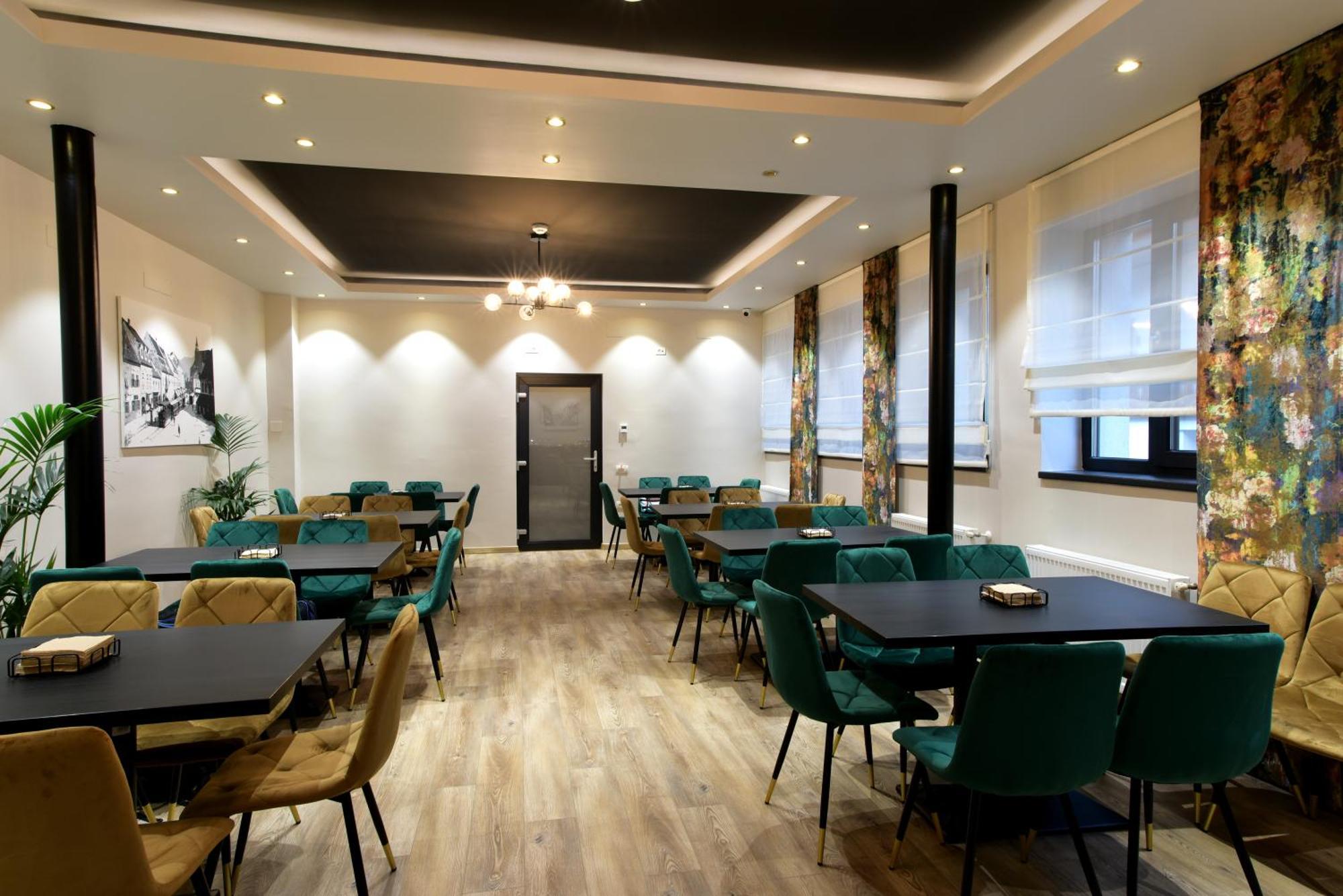 Prinz Gregor Hotel Brasov Bagian luar foto